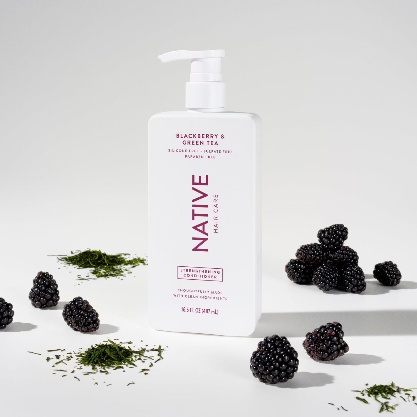 Strengthening Conditioner Blackberry and Green Tea Classic 16.5oz Daily Care